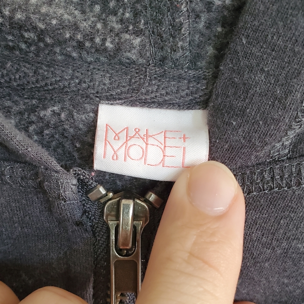 Make + Model As Set - image 3